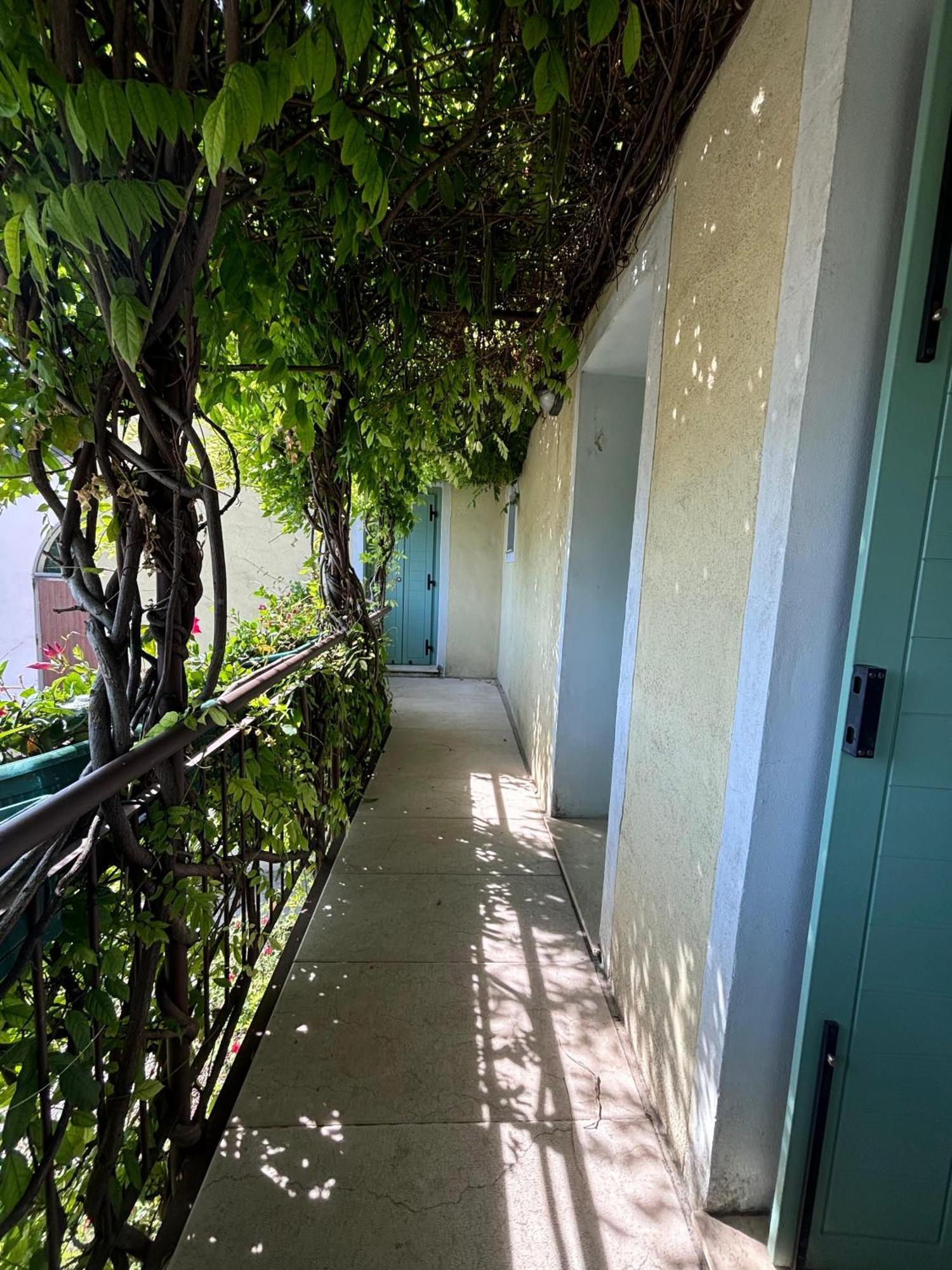 Agriturismo I Mischi كاستلْنْيوفو ديل غارد المظهر الخارجي الصورة